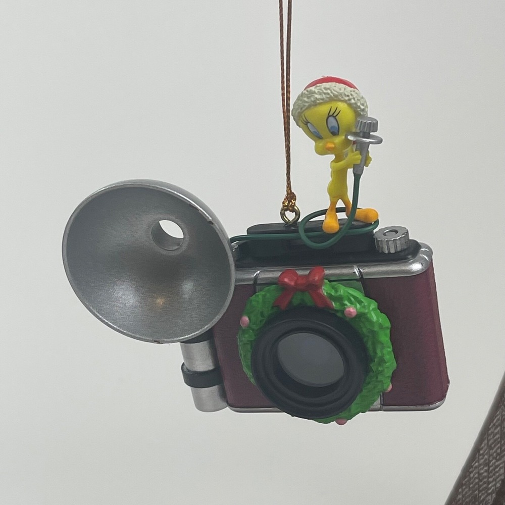 Looney‎ Toons Tweety Bird on Camera Ornament 1997 Warner Bros Sylvester Photo